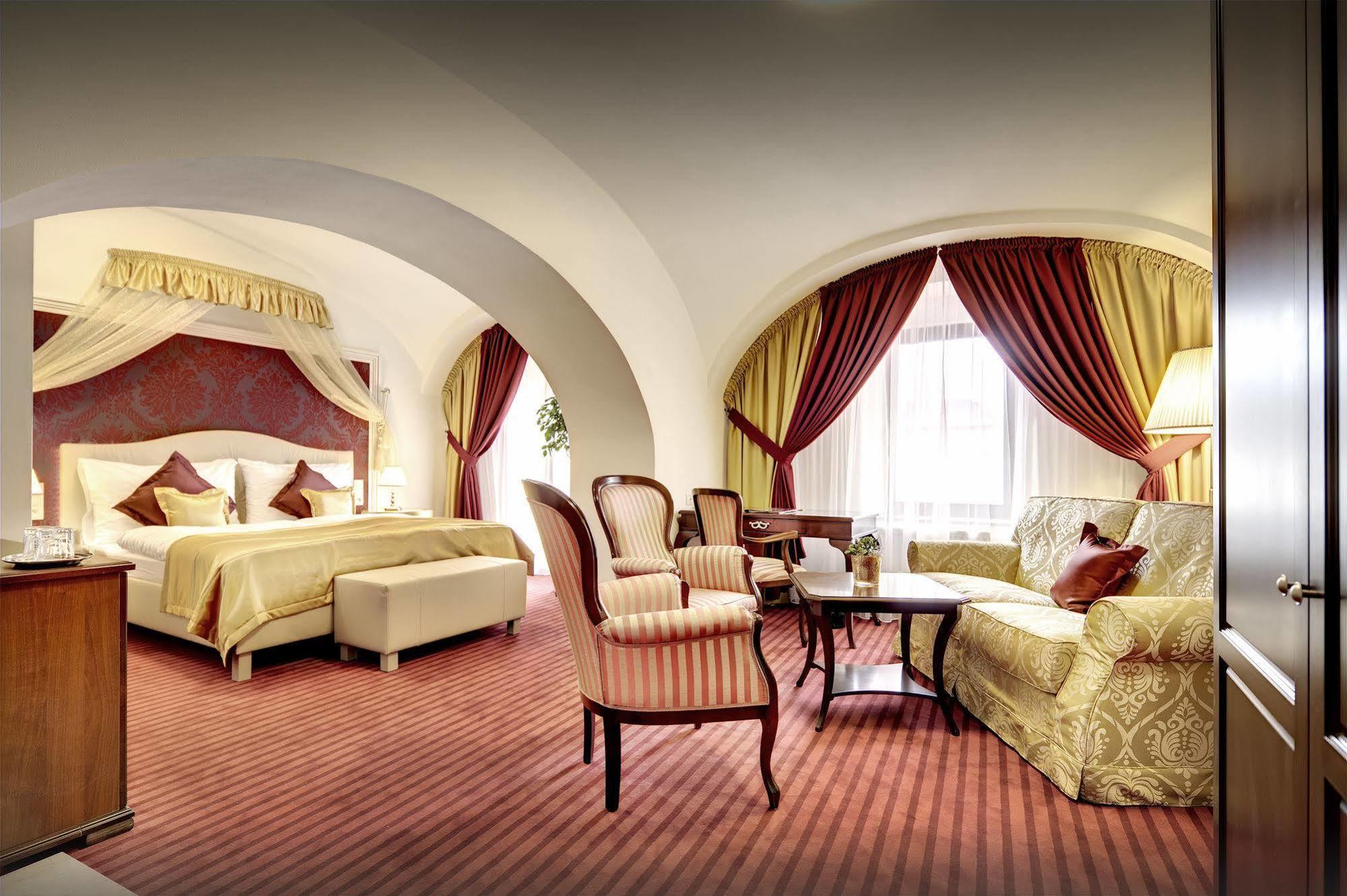 Boutique Hotel Hviezdoslav Kežmarok Екстериор снимка